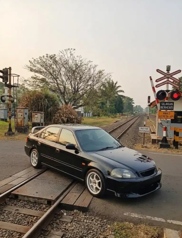 Civic Ferio mt ganteng siap nongkrong