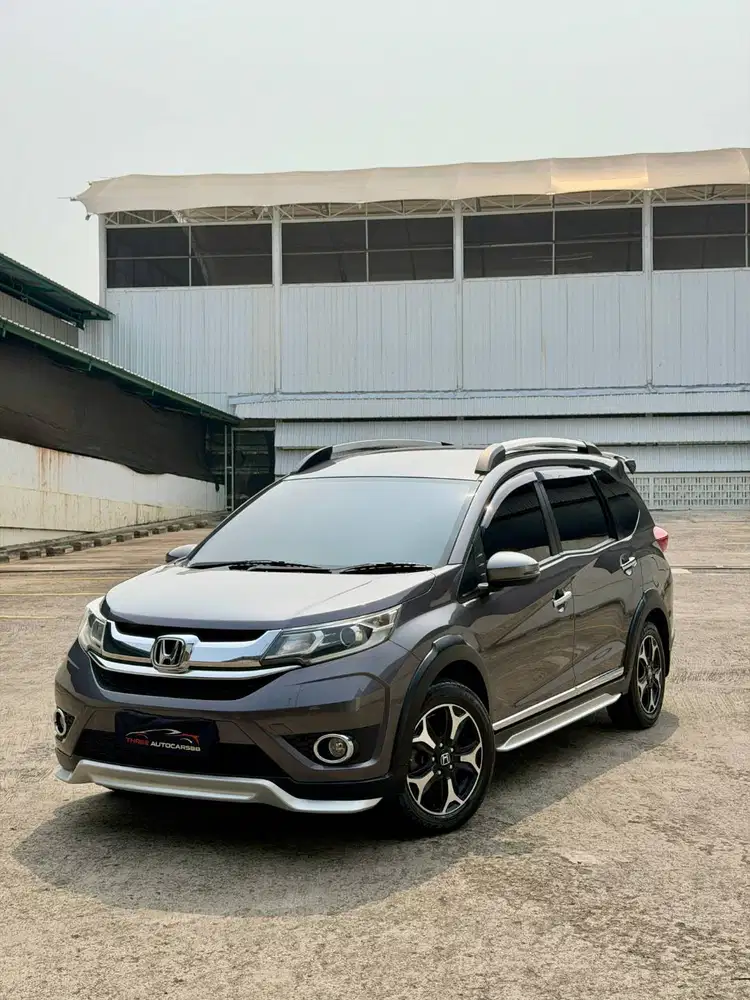 Honda BR-V E Prestige 2016 Automatic CVT Kondisi Sangat Terawat