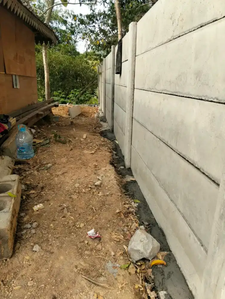 Pagar panel pembatas