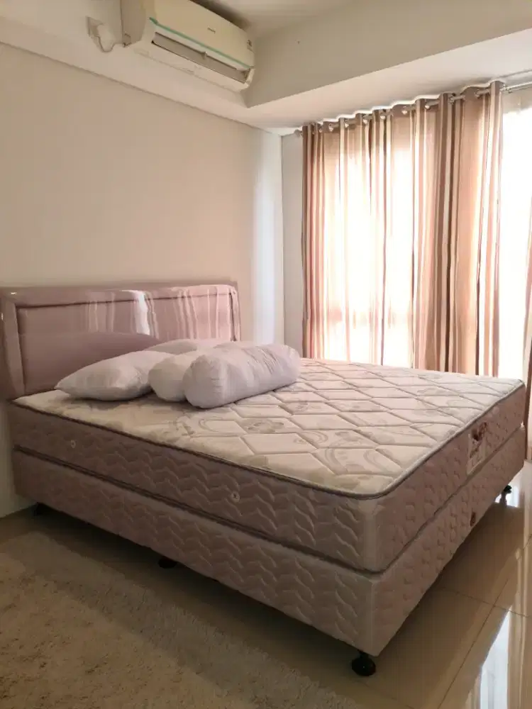 Disewakan Apartemen di The Breeze, Bintaro Plaza