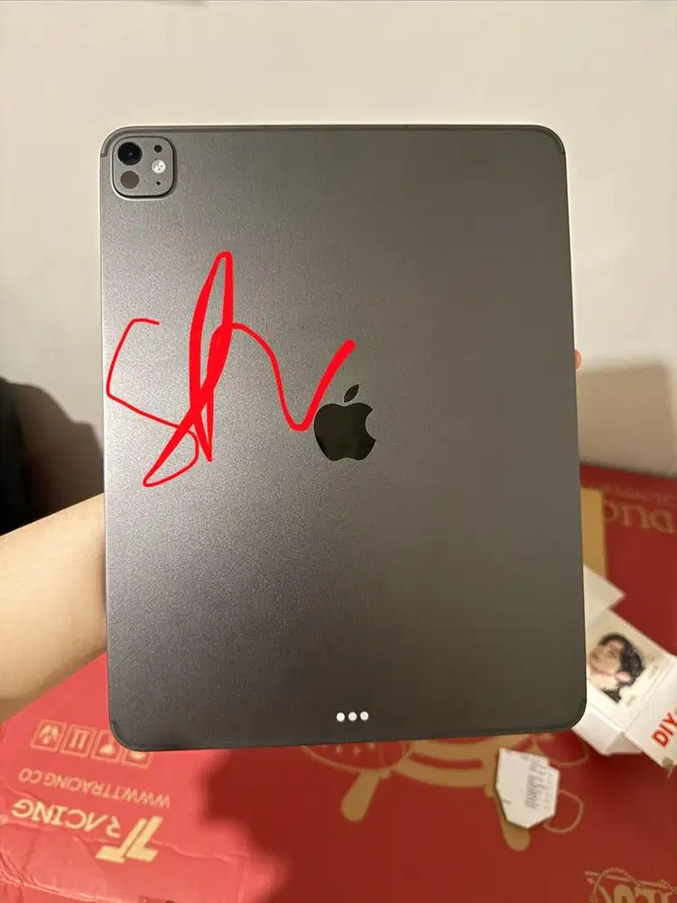 IPAD M5 PRO 256gb ESIM NEW