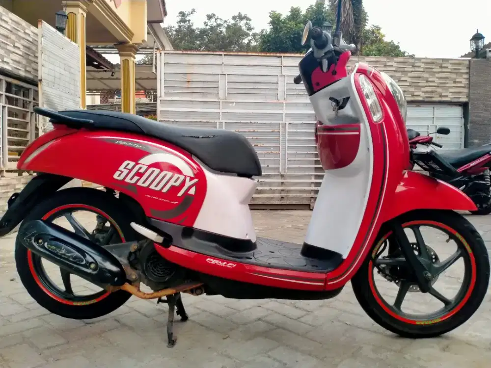 Honda Scoopy FI lengkap motor sehat keterangan detail dibawah