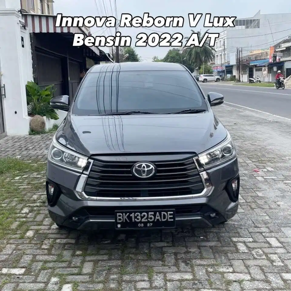 Toyota Innova Reborn V Lux Bensin 2022 A/T