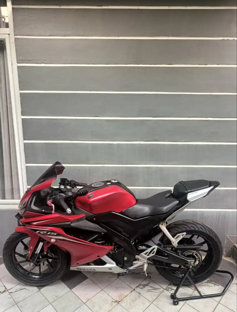 DIJUAL YAMAHA YZF R15 V3 2017