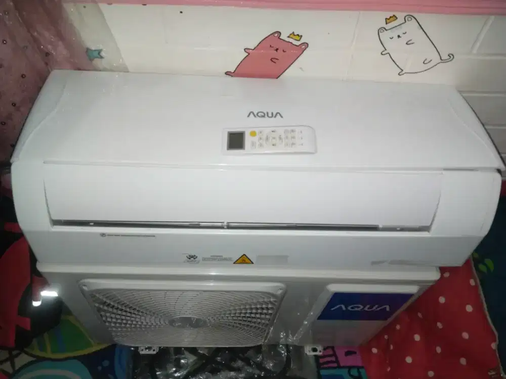 Ac Aqua 1/2 PK Kondisi Normal Mulus No Minus Kondisi Terawat