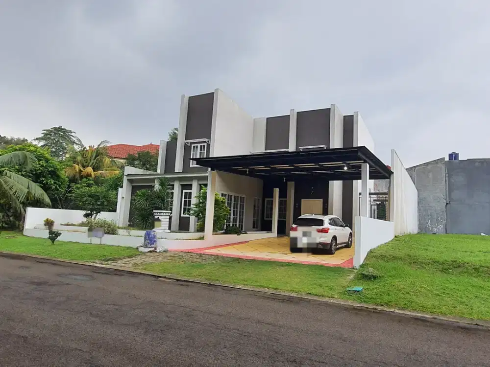 Turun Harga! Rumah Mewah, Hadap Green Belt di Kota Wisata, Cibubur