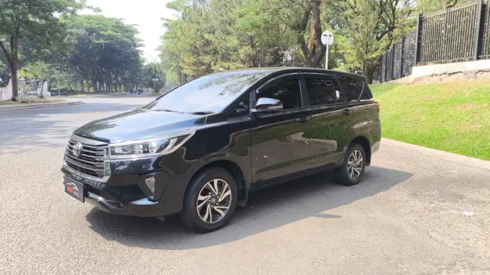 Toyota Innova V Diesel 2.4/2022/Like New