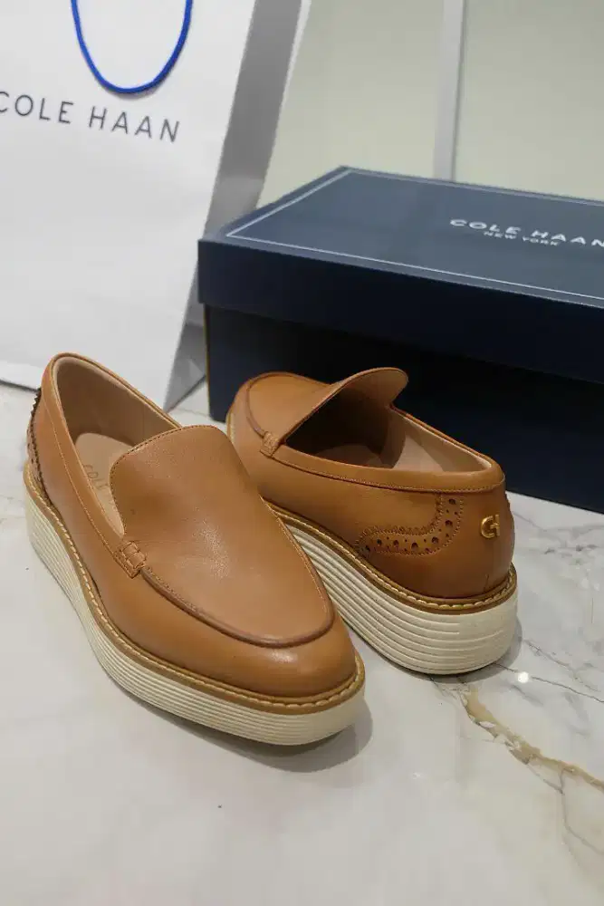 Sepatu COLE HAAN Grand360 Woman Genuine Leather brown size 39 Like new