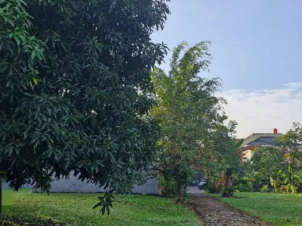 Kavling Hoek Siap Bangun dalam Cluster Kota Wisata