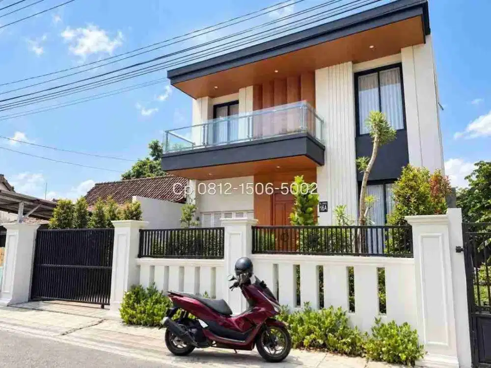 Rumah Mewah Strategis di Laweyan