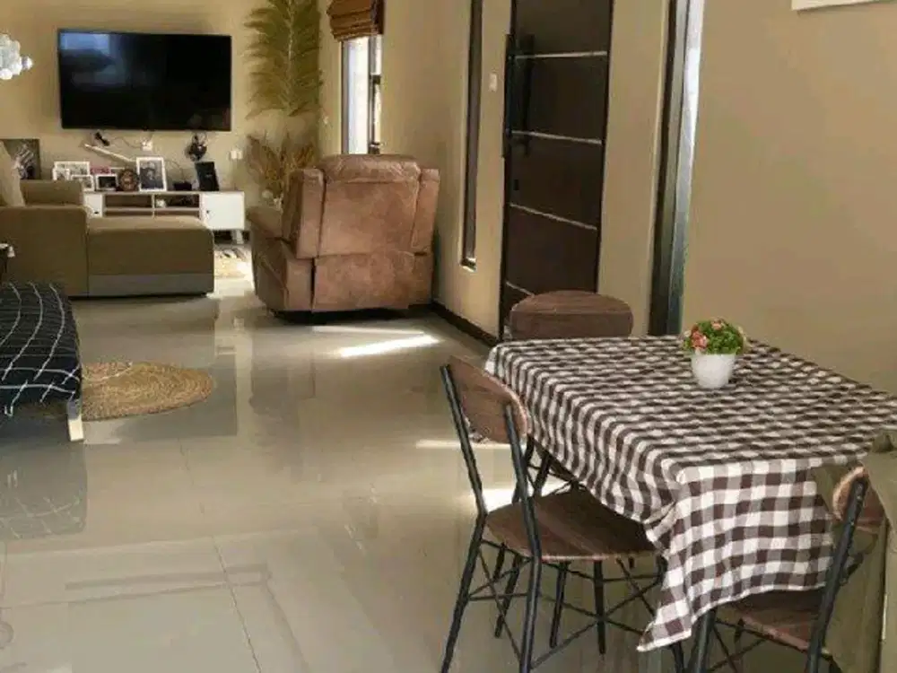DIJUAL VILLA SIAP HUNI DEKAT ALUN-ALUN LEMBANG Ref.05432