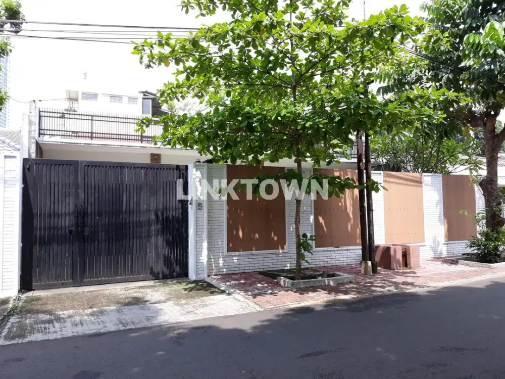DIJUAL RUMAH DI JAKARTA SELATAN