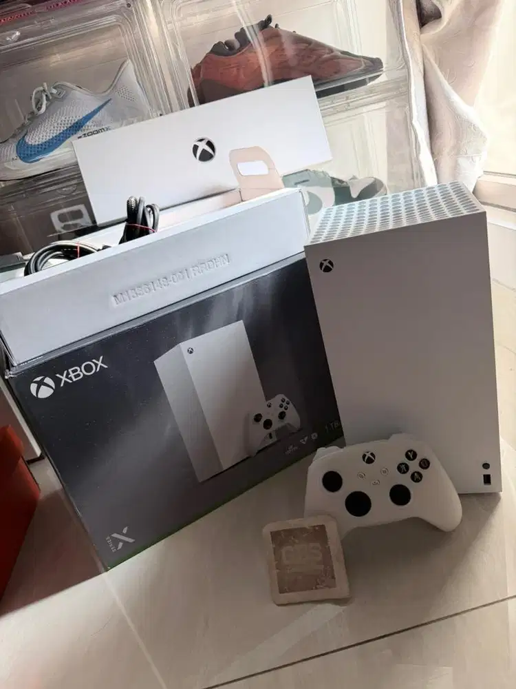 Console Xbox X Box Series X 1TB SSD White Putih Version