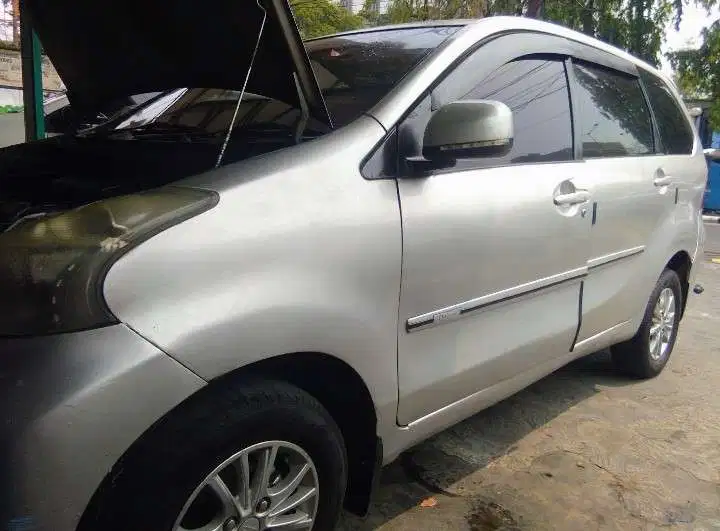 Daihatsu Xenia 2013 Bensin