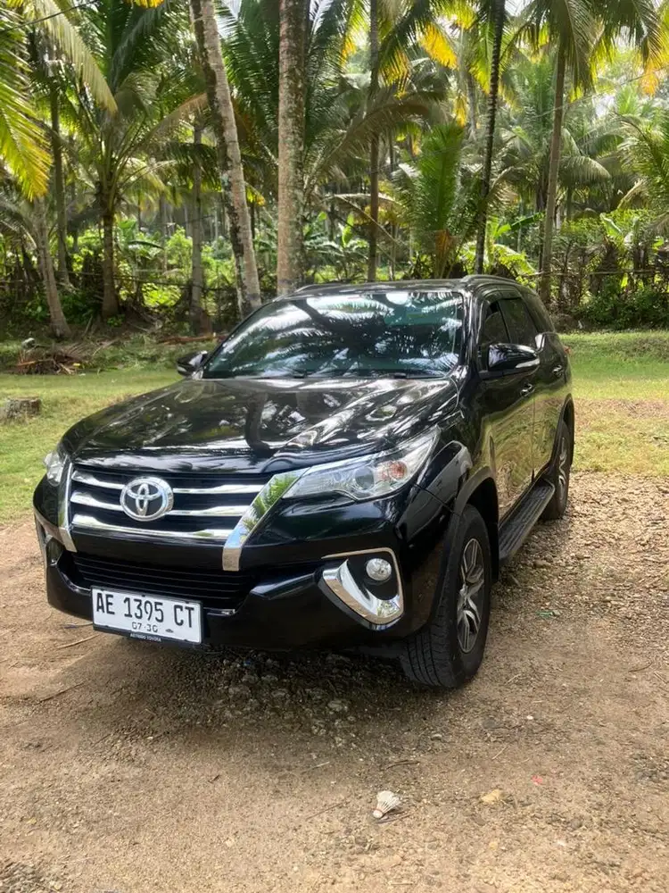 Dijual Cepat: Toyota Fortuner 2.4 G A/T 2017 – Gagah, Irit, Siap Gas!