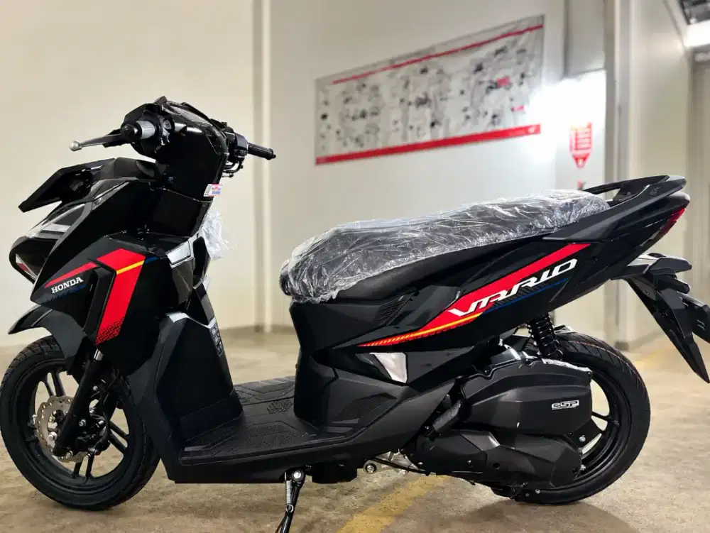 HONDA VARIO 125 CBS HITAM