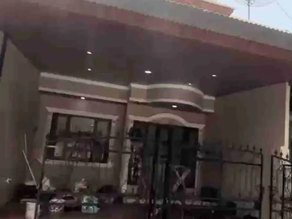 Dijual Rumah 2 1/4 lantai di Citra Garden 5, Kalideres, Jakarta Barat