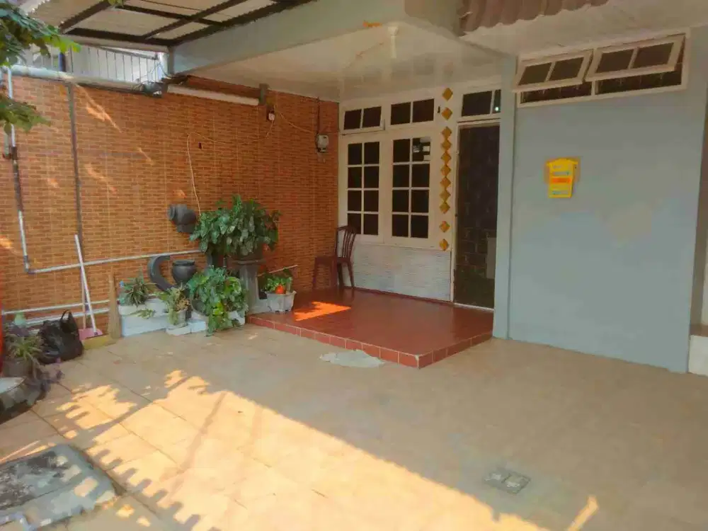 Disewakan Rumah 3 kamar di Gading Elok.Kelapa Gading.