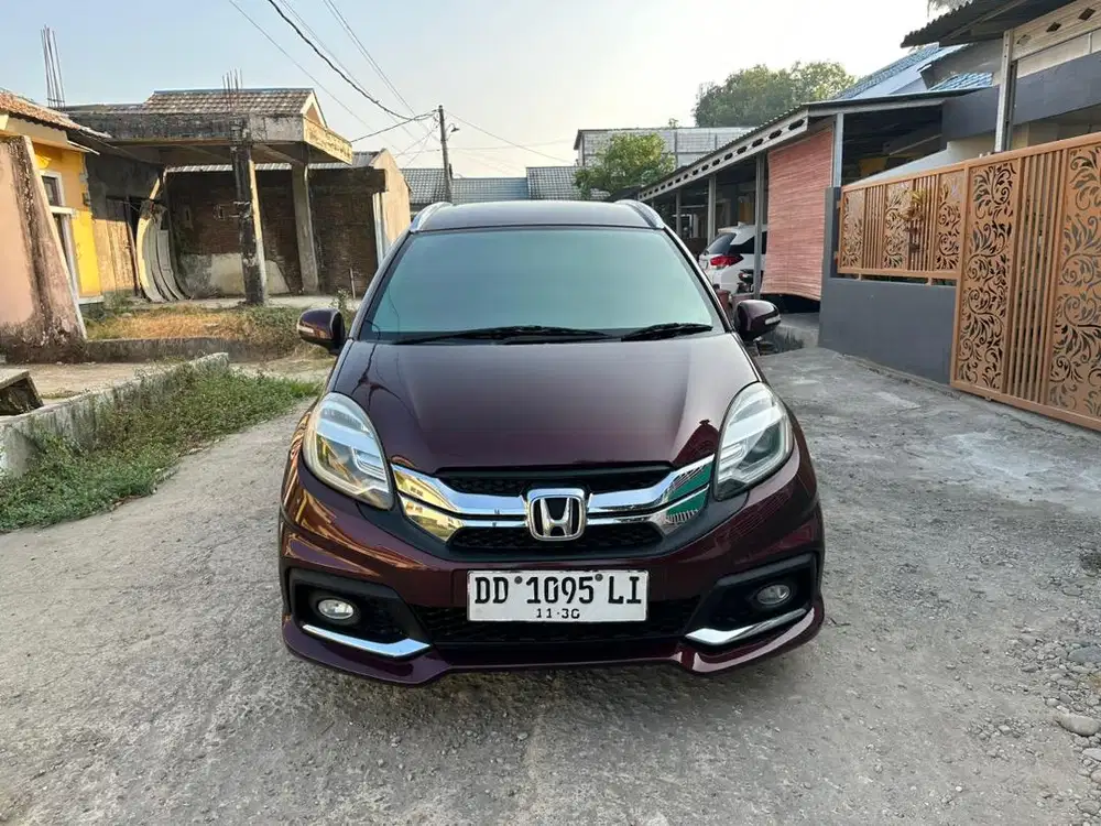 Honda Mobilio RS AT 2015 nego