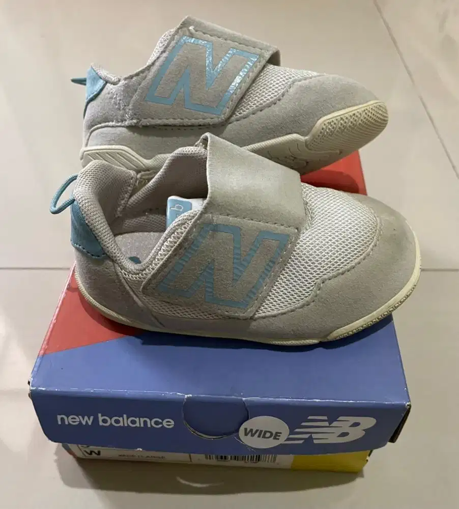 Sepatu Anak New Balance - Prelove