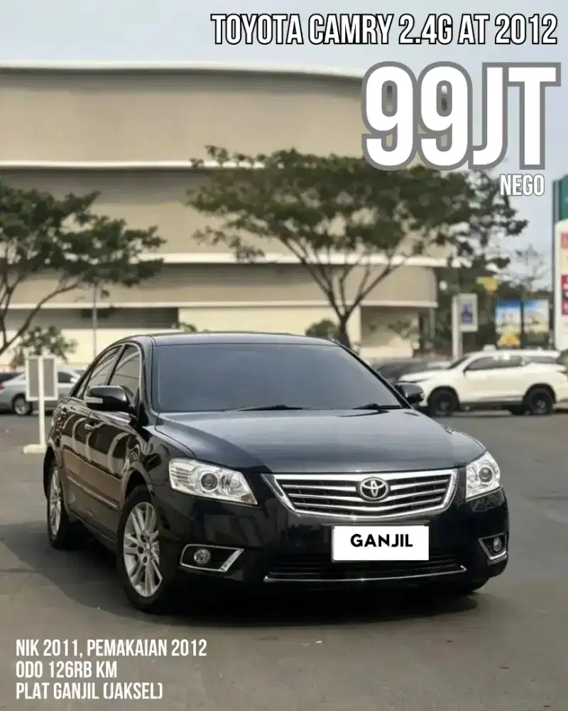Toypta Camry 2.4 AT 2012
