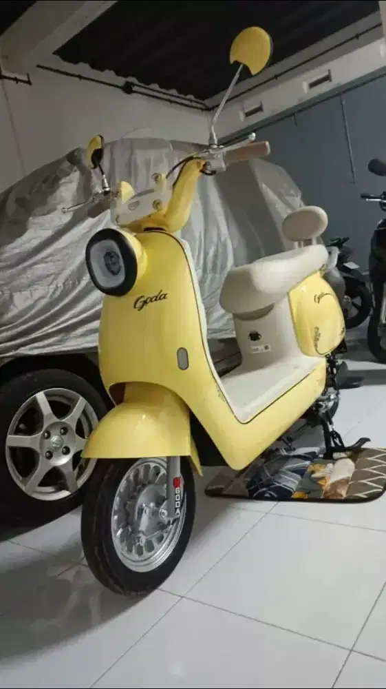 Sepeda listrik GODA LEMON