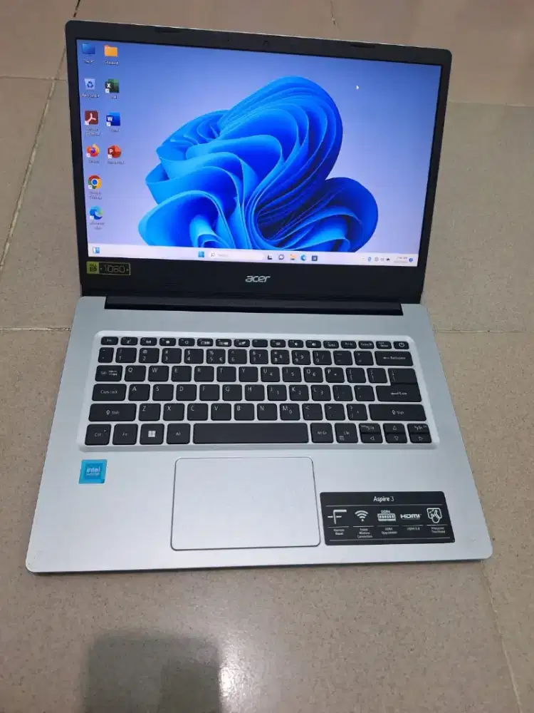Bismillah dijual laptop Acer Intel Celeron