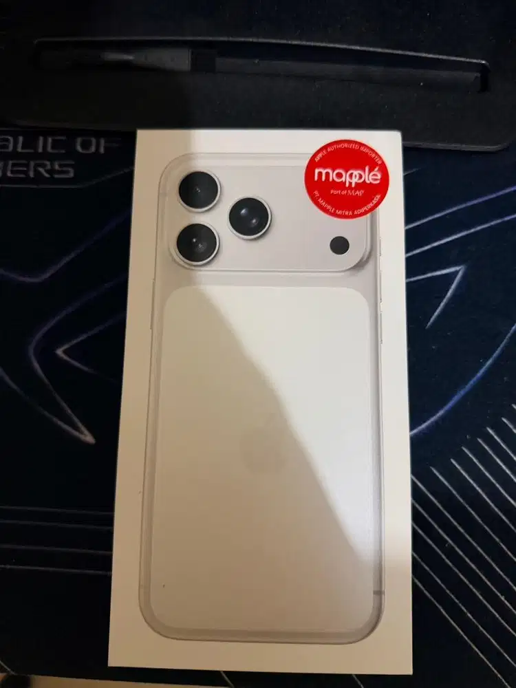 iPhone 17 Pro Max Garansi Resmi Indonesia BNIB - 256GB Silver