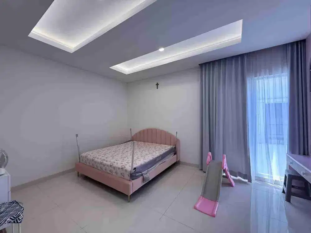 Dijual Rumah Cluster Menteng Village Gading Serpong Tangerang