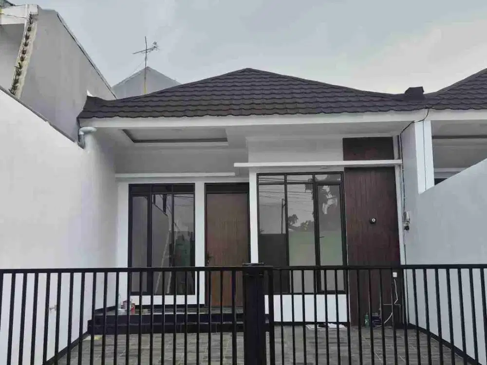 jual cepat rumah Baru Gress di tanah mas