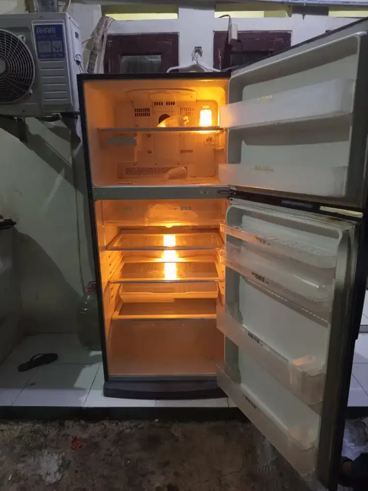 KULKAS JUMBO 2 PINTU
