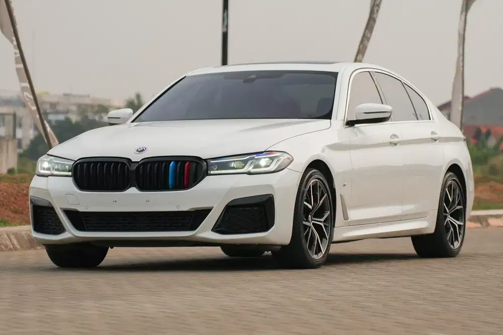 Storm Trooper! BMW 520i M Sport LCI 2022