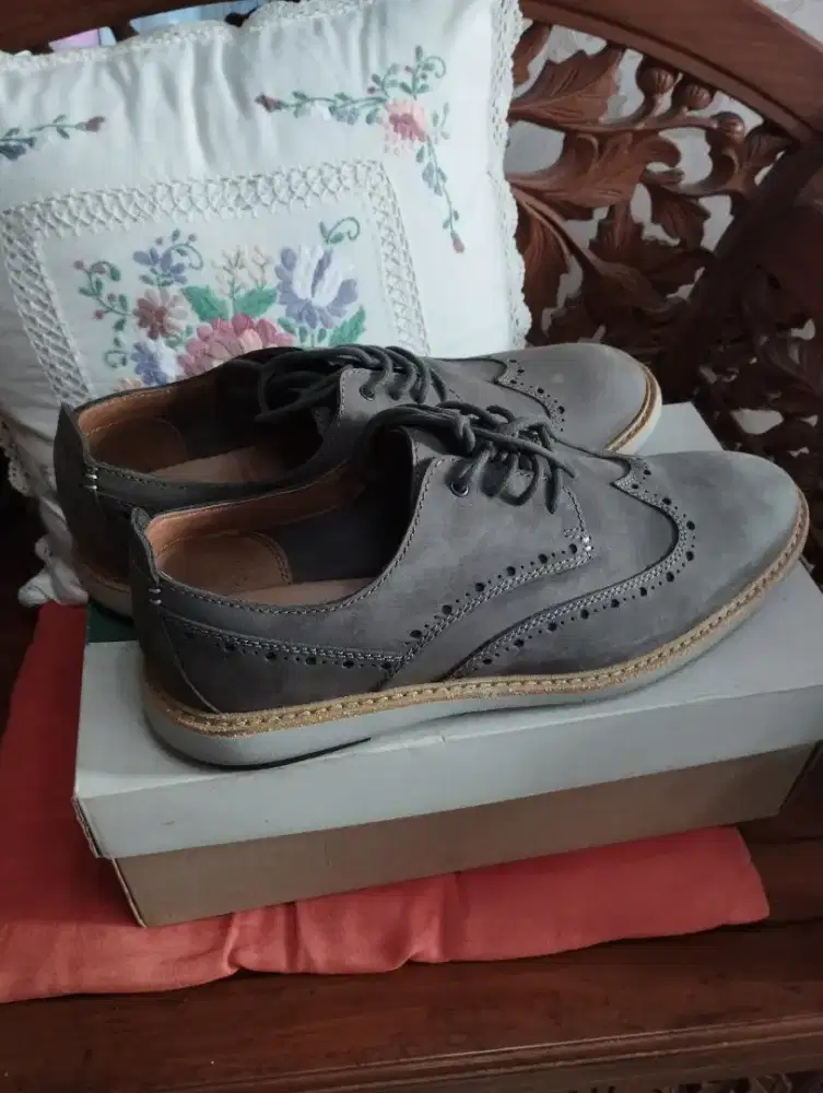 Sepatu pantofel