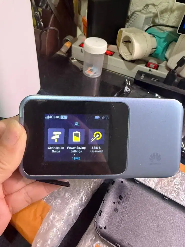 Layar Sentuh Unlock Mifi Huawei 3000mAh cat16 LTE 1000Mbps