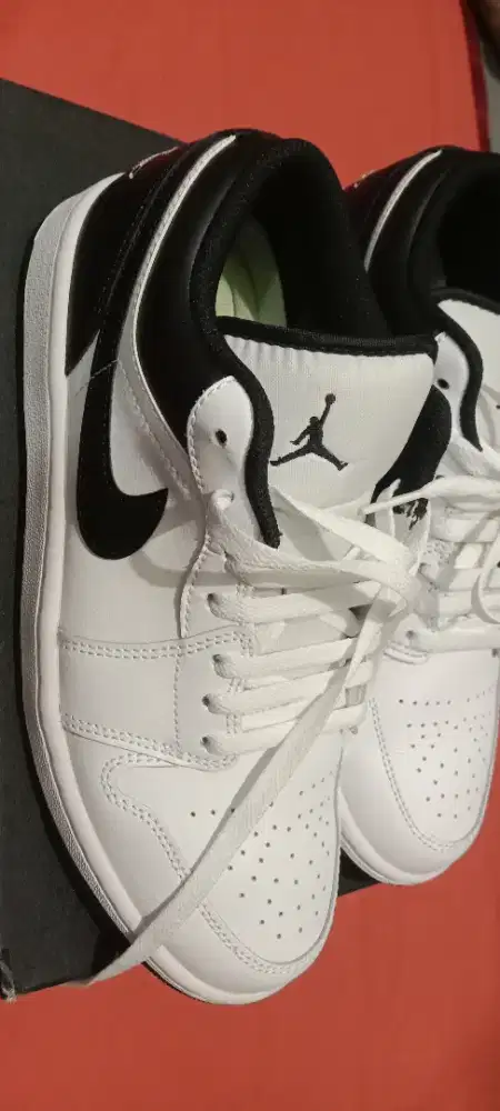 NIKE JORDAN LOW 1 HITAM PUTIH, ORIGINAL (LIKE NEW)