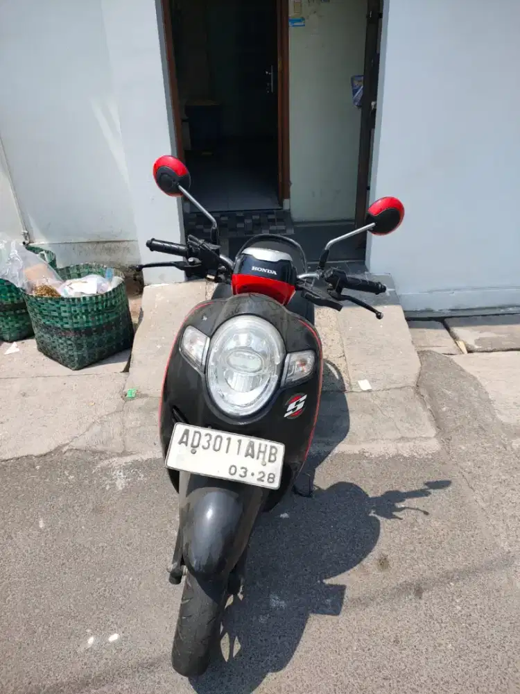 Dijual cepat Scoopy ISS (Idling Stop System) 2018