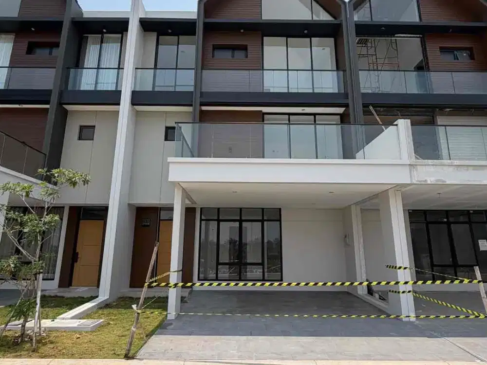 CASH / KPR - Rumah PIK 2 8x10 3 Lantai (3+1 Kamar Tidur)