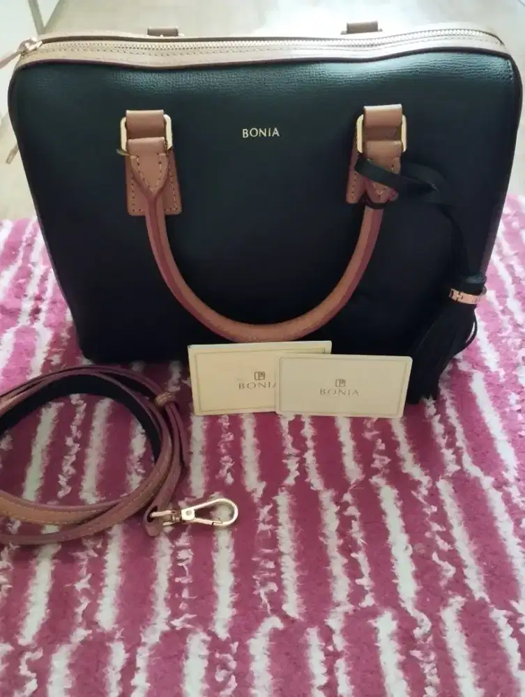 Tas wanita Bonia
