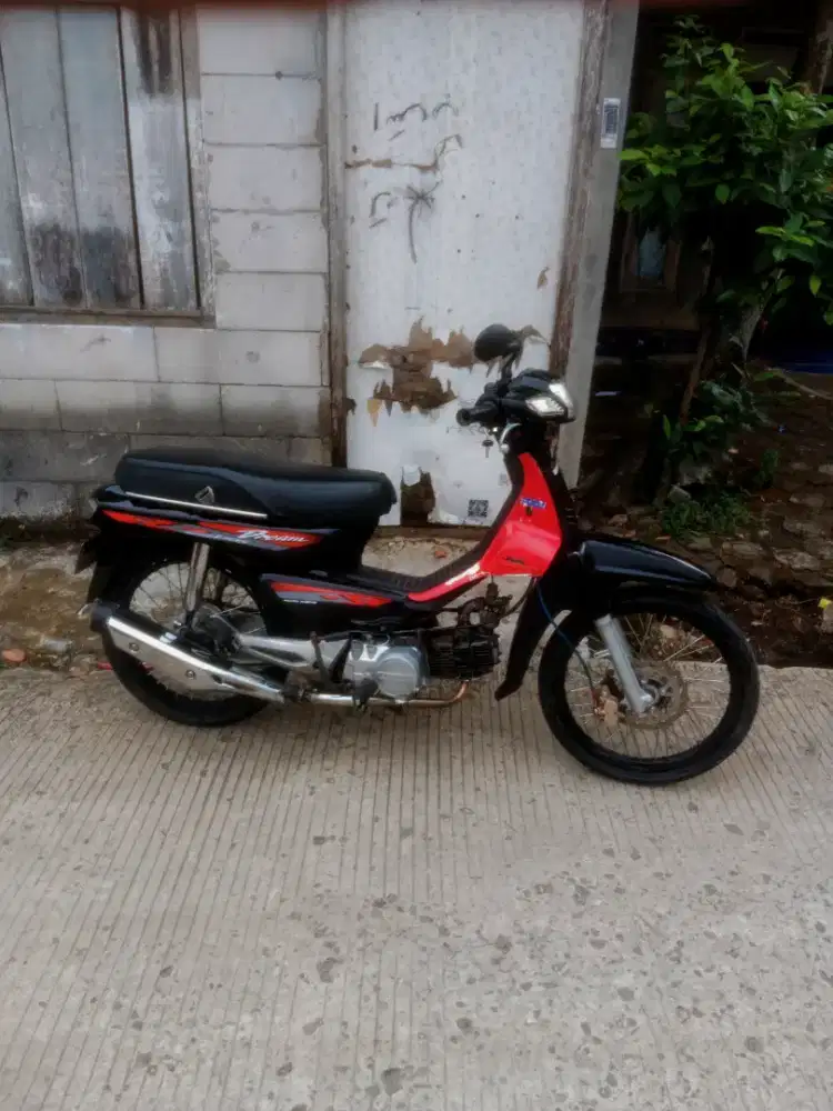 honda astrea grand