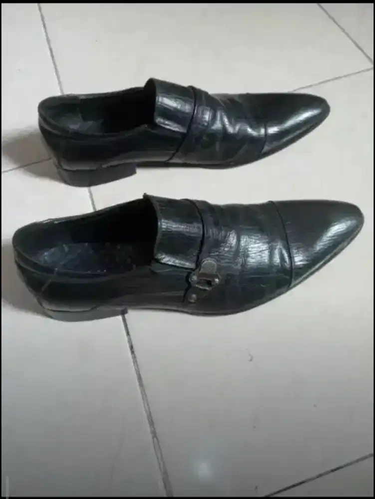 Sepatu pantofel merk Felix Verguso size 43