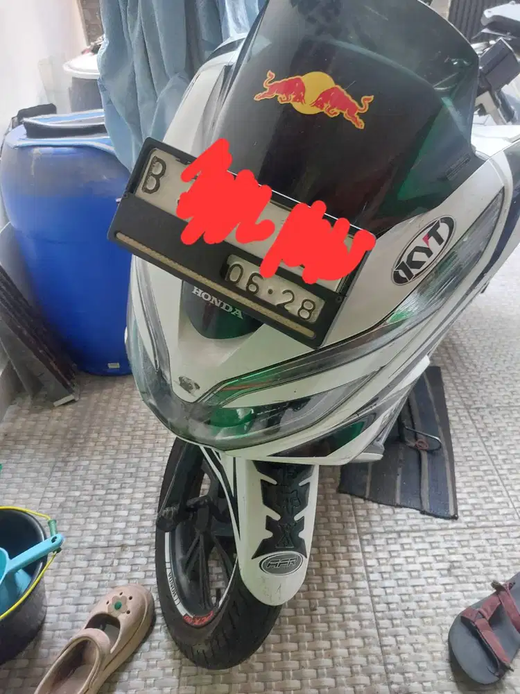 HONDA PCX 150 TAHUN 2018 ISTIMEWA