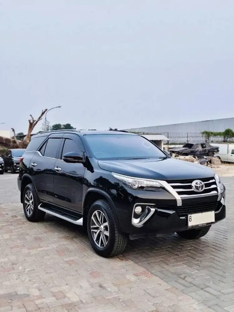 Toyota VRZ 2.4 Disel 2017 4x2 AT