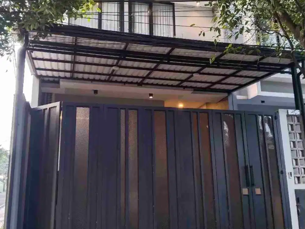 Dijual Rumah Modern Cluster Full Furnished Strategis Dekat Toll JORR Di Kramat Jati Jaktim