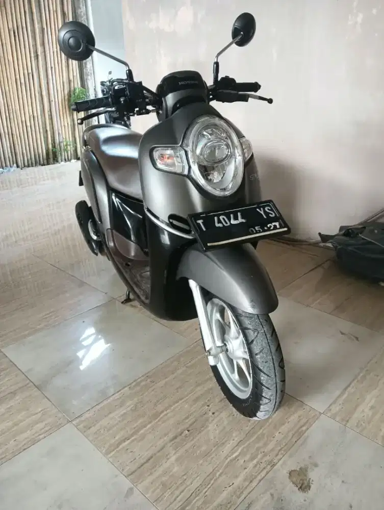 Honda Scoopy donat plat T