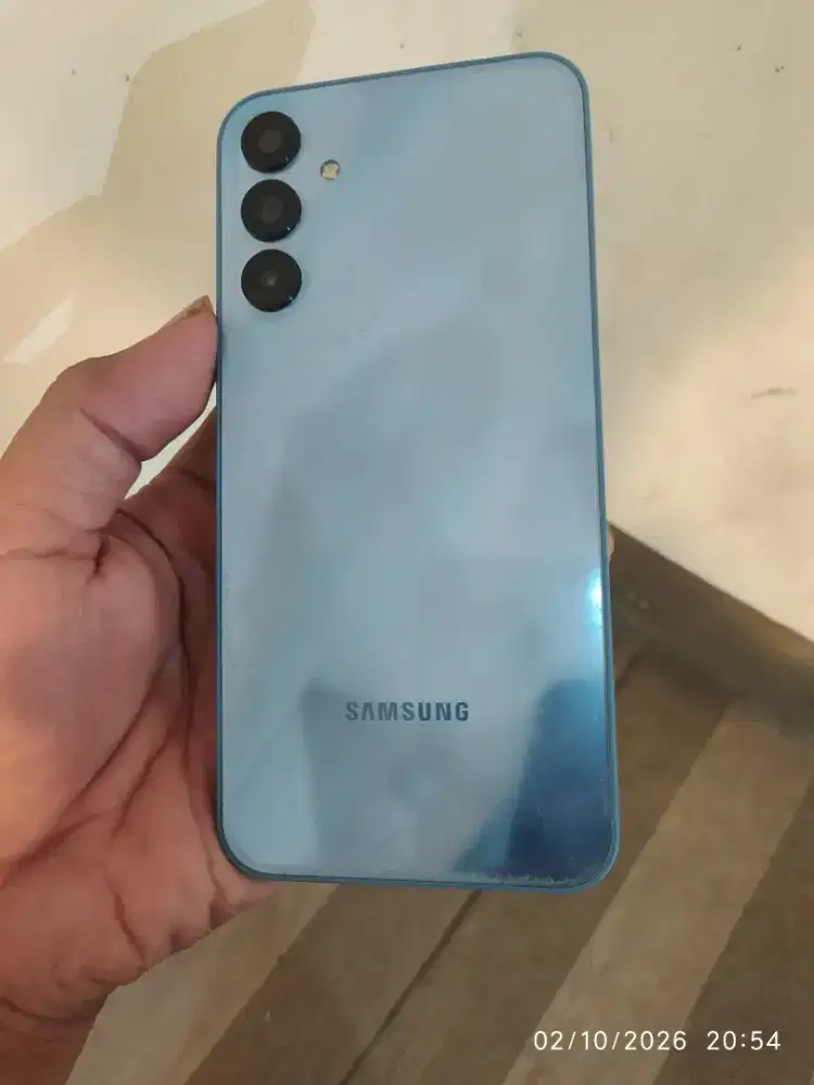 Samsung a15 8/128