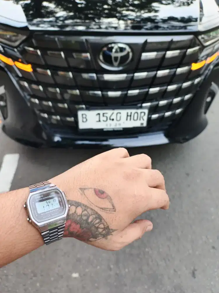 Cari kerjaan apa aja
