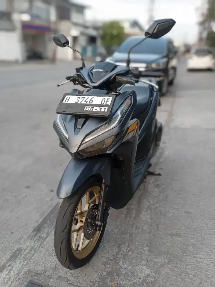 Vario 125 se 2021 dp 500 aja kak