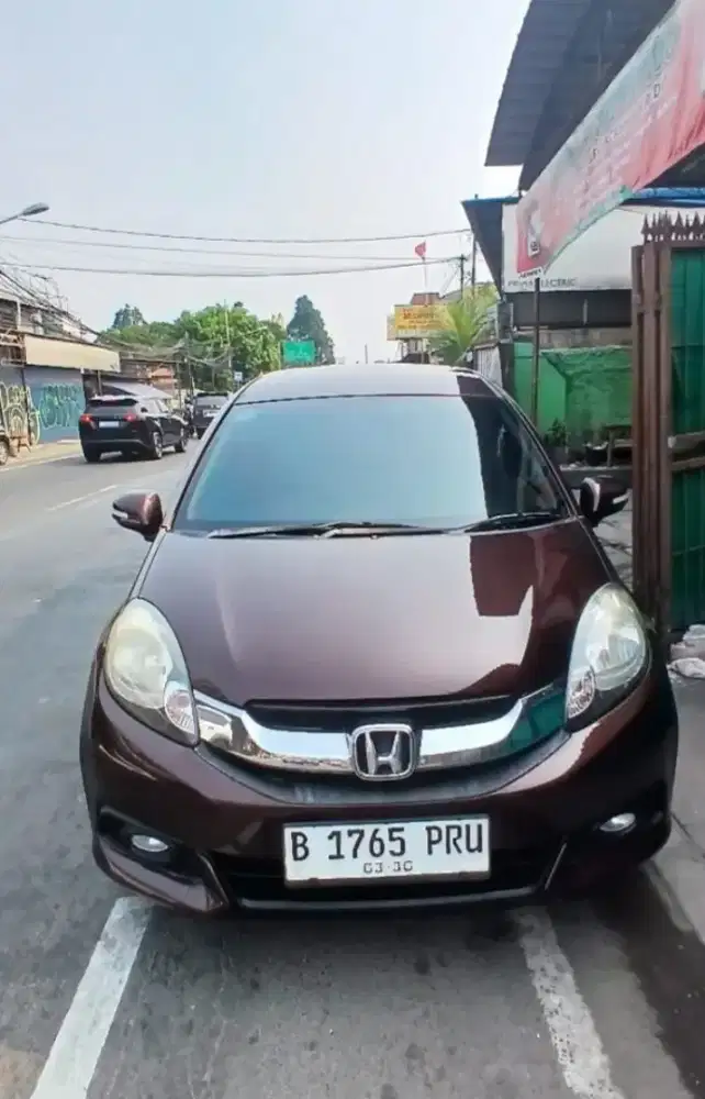 Honda mobilio 2014 E matik merah Tangan pertama beli dari baru