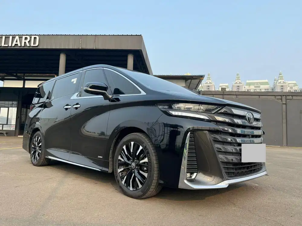 TOYOTA Vellfire 2.5 Hybrid HEV 2024