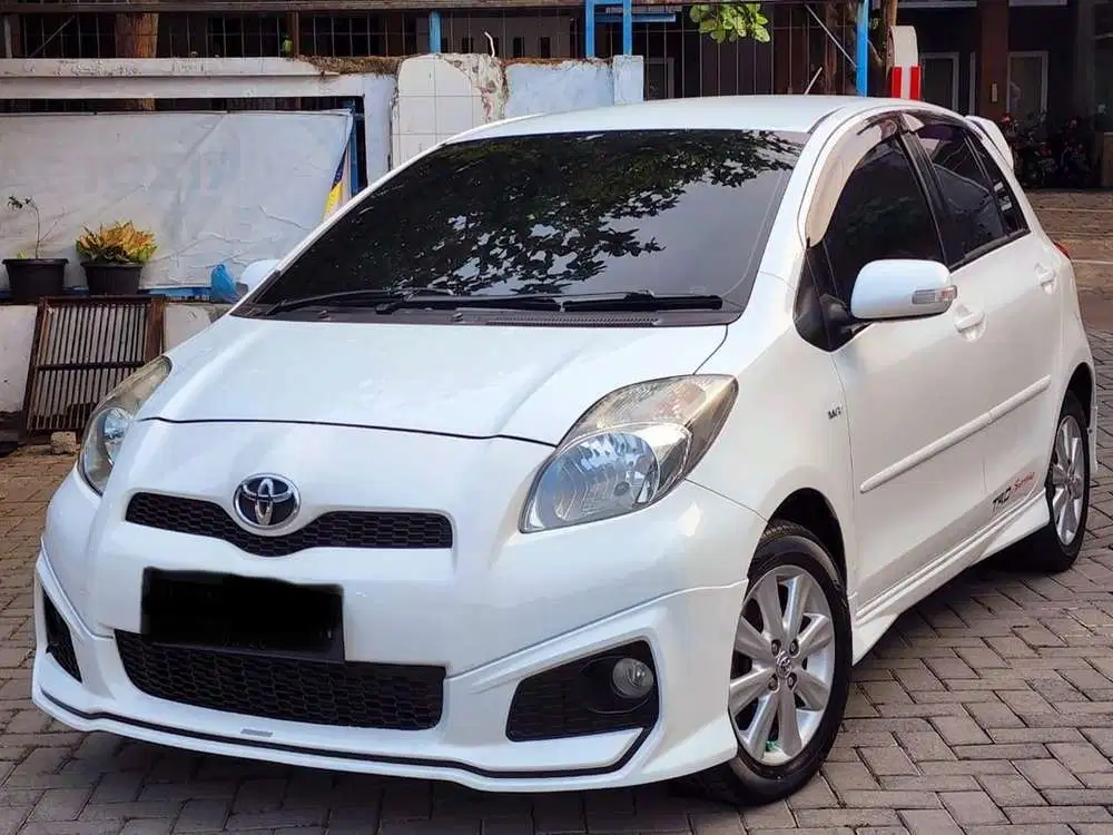 Toyota Yaris 2012 Bensin